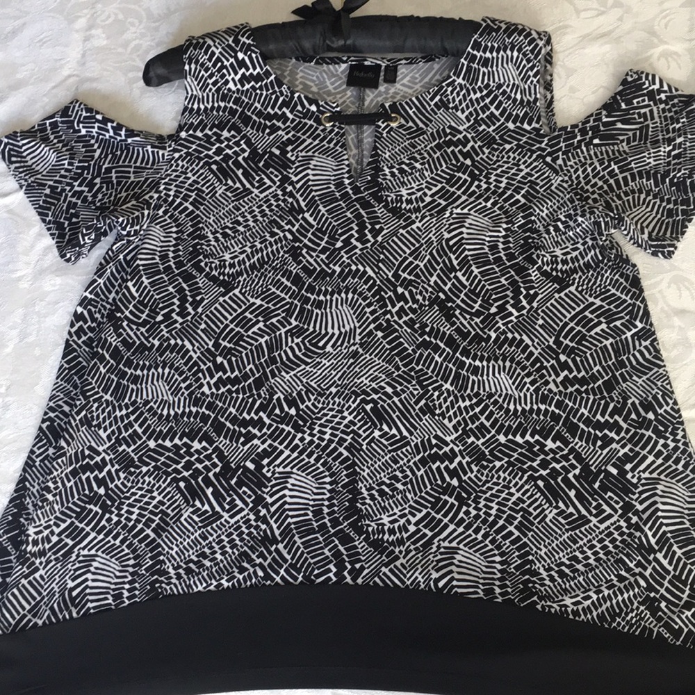 Rafaella short sleeve top